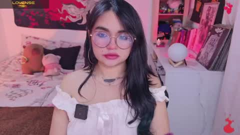 Snapshot of tigerlily__1 chatting on June 19, 2026, 4:39 am Lilith online show from June 19, 2026, 4:39 am