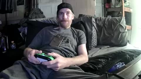 Snapshot of tiggity19 chatting on October 1, 2025, 4:51 am Tiggity23 come stroke my 9 cock with ne online show from October 1, 2025, 4:51 am