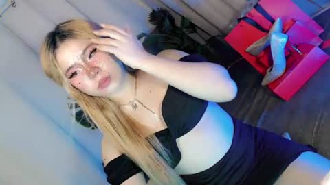 tight_elliana online show from July 20, 2026, 7:00 am