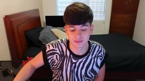 Camilo online show from November 2, 2025, 10:23 pm