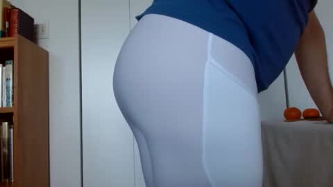 Snapshot of tightshortsspank chatting on February 11, 2025, 7:38 pm Tightshortsspank online show from February 11, 2025, 7:38 pm