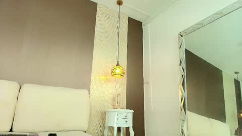 Snapshot of tiifany_baker chatting on February 25, 2026, 8:51 pm T I F F A N Y online show from February 25, 2026, 8:51 pm