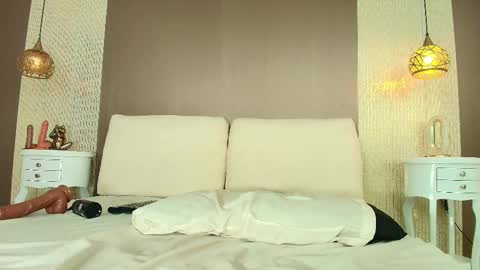 Snapshot of tiifany_baker chatting on February 26, 2026, 8:57 am T I F F A N Y online show from February 26, 2026, 8:57 am