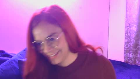 Snapshot of tiiny_emiily chatting on April 28, 2026, 1:59 am TIINY Special show when it reaches 10000 flowers online show from April 28, 2026, 1:59 am