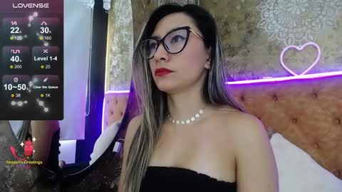 TILA TEQUILA online show from January 18, 2025, 12:15 pm