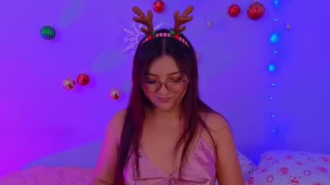 Snapshot of tilatequilas chatting on December 14, 2024, 2:34 am Tila Tequila online show from December 14, 2024, 2:34 am