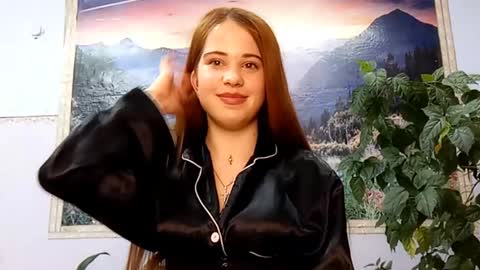 Snapshot of tillietruchan chatting on January 13, 2026, 11:48 am Natalie online show from January 13, 2026, 11:48 am