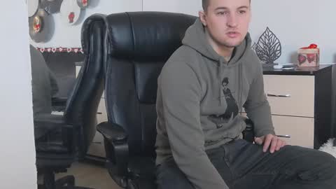 ask me online show from February 8, 2025, 2:16 pm