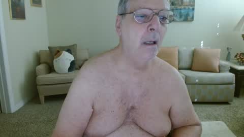 timealone120000 online show from October 4, 2025, 5:33 pm