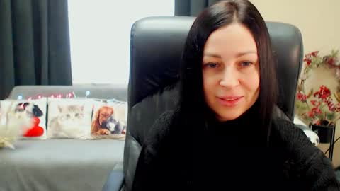 Snapshot of timeparadice chatting on March 3, 2026, 11:27 am Luisa online show from March 3, 2026, 11:27 am
