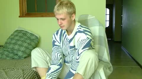 Tim WhiteS online show from October 17, 2025, 9:45 am