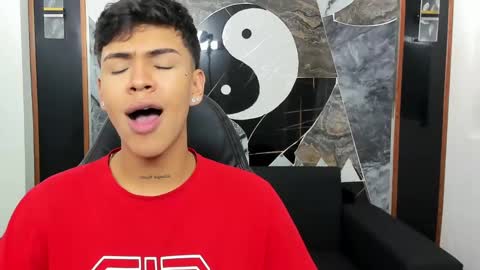 Snapshot of timmy_king777 chatting on January 5, 2025, 1:35 am Timmy King -. online show from January 5, 2025, 1:35 am