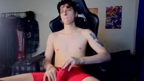 Snapshot of timmyhotmilk chatting on November 2, 2025, 10:34 pm timmy independent model help me reach 50 thumbs up pls online show from November 2, 2025, 10:34 pm