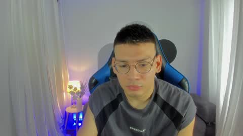 timi  jones online show from December 1, 2024, 5:13 pm