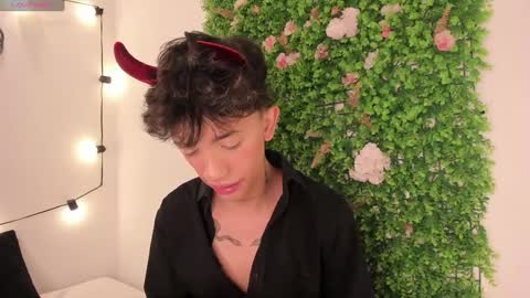 Timothy 21 years old online show from January 14, 2025, 8:26 pm