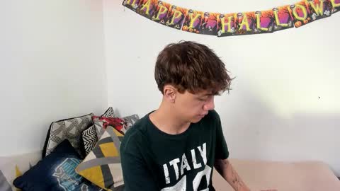 Timothy 21 years old online show from October 6, 2025, 8:39 pm