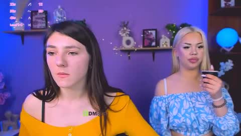 tina_golden1 online show from April 2, 2026, 3:31 pm