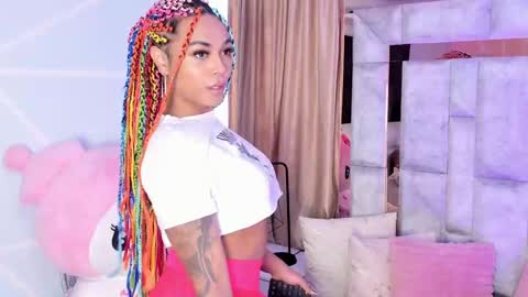 Tina noa online show from October 7, 2025, 1:08 pm