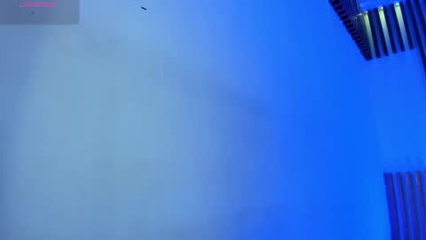 Tina  online show from December 18, 2025, 5:02 am