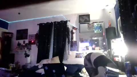 Snapshot of tinalover4u2 chatting on April 20, 2026, 9:12 am tinalover4u2 online show from April 20, 2026, 9:12 am
