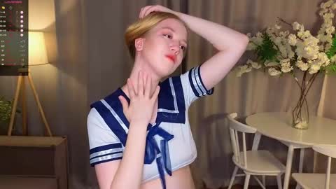 Annie online show from October 14, 2025, 9:26 pm