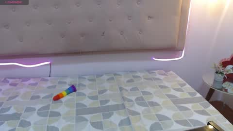 tinisweet online show from January 16, 2026, 6:45 pm