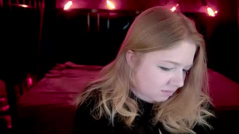 TinkerrBelll online show from March 17, 2026, 8:12 pm