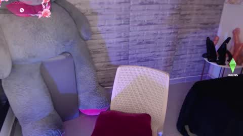 Tinna Goddess online show from February 21, 2026, 11:33 am