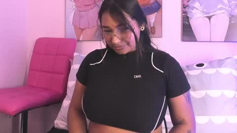 tinna noa online show from April 12, 2026, 3:44 am