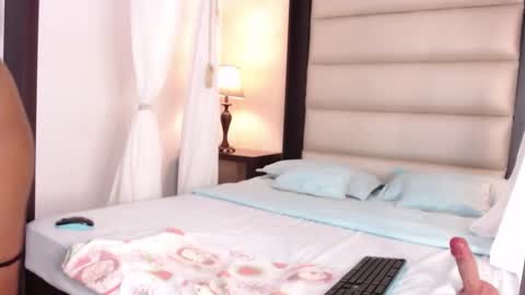 Tina online show from October 10, 2025, 8:19 pm