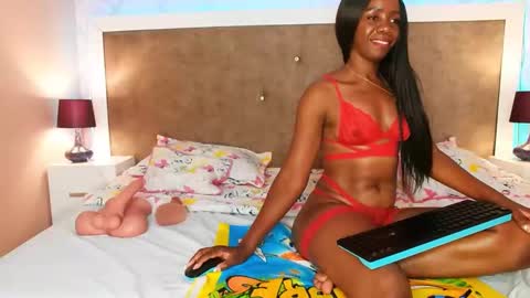 Tina online show from November 19, 2025, 8:53 pm