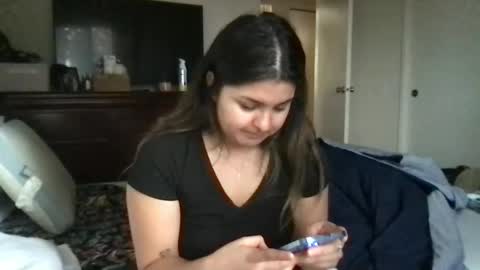 tinnnyyminx online show from January 7, 2026, 4:53 pm