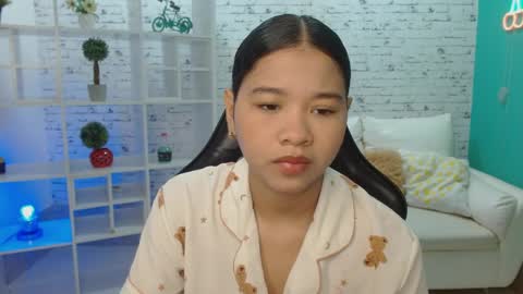 tinny  online show from March 25, 2026, 11:38 am