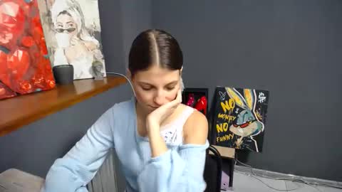 Snapshot of tiny_felicity chatting on October 29, 2025, 7:21 am Gloria online show from October 29, 2025, 7:21 am