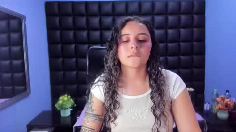 tiny online show from February 12, 2026, 3:23 am