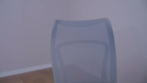 Snapshot of tiny_miracle chatting on April 14, 2026, 3:40 pm Lyssa online show from April 14, 2026, 3:40 pm