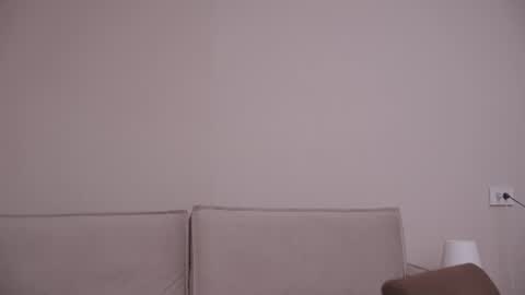 Snapshot of tiny_miracle chatting on July 1, 2026, 7:02 pm Lyssa online show from July 1, 2026, 7:02 pm