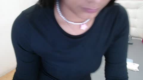 tiny_whore18 online show from December 11, 2024, 3:05 pm