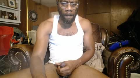 Snapshot of tinycock_1979 chatting on October 8, 2025, 6:22 am tinycock_1979 online show from October 8, 2025, 6:22 am