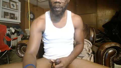 Snapshot of tinycock_1979 chatting on October 9, 2025, 11:08 am tinycock_1979 online show from October 9, 2025, 11:08 am