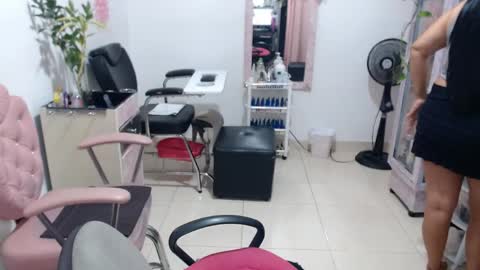 DIVA online show from April 15, 2026, 7:21 pm