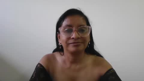 Snapshot of titssmall123 chatting on December 9, 2024, 9:37 pm Ester online show from December 9, 2024, 9:37 pm
