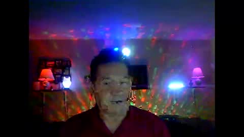 Snapshot of tkthedj chatting on October 5, 2025, 10:07 pm TK online show from October 5, 2025, 10:07 pm