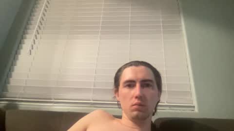 tlayne410 online show from February 25, 2025, 7:52 am