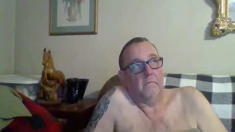 Vols online show from November 11, 2025, 1:05 am