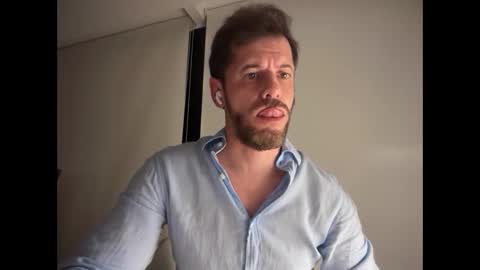 Snapshot of tobi2025 chatting on December 18, 2025, 5:35 am Tobi2016 online show from December 18, 2025, 5:35 am