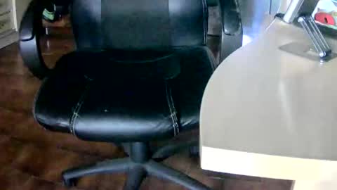 Tobiko online show from January 27, 2025, 4:43 pm