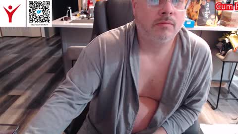 Snapshot of toddbator chatting on February 11, 2026, 2:33 pm Todd Bator online show from February 11, 2026, 2:33 pm