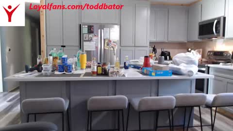 Snapshot of toddbator chatting on May 25, 2026, 2:12 pm Todd Bator online show from May 25, 2026, 2:12 pm