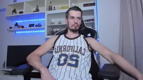 Snapshot of toddclaytonn chatting on October 15, 2025, 7:58 pm Todd online show from October 15, 2025, 7:58 pm